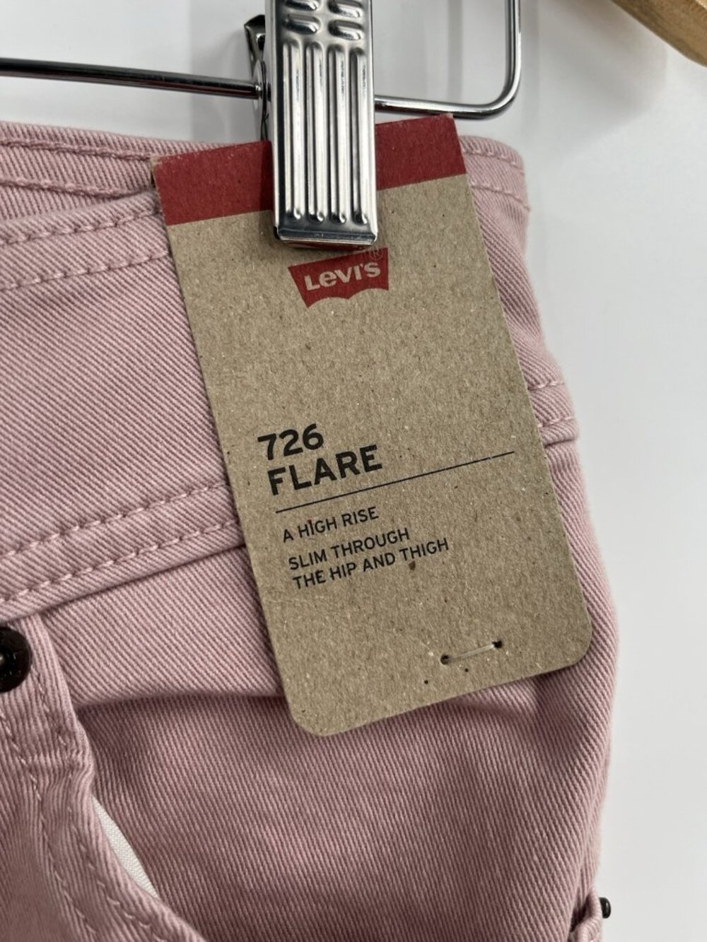 LEVI'S Women's Light Pink Denim 726 High Rise Flare Jeans NWT Size 27 - Picture 3 of 7